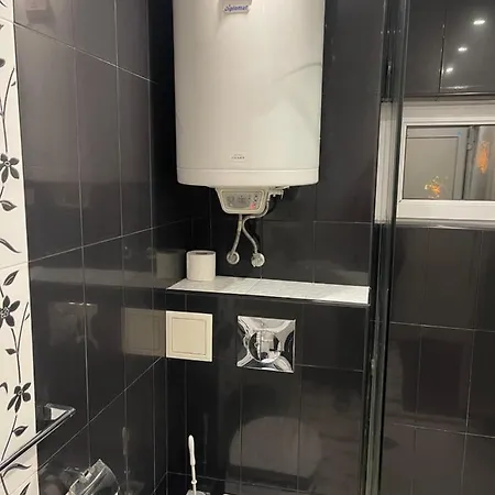 Πανσιόν Ivet Guest