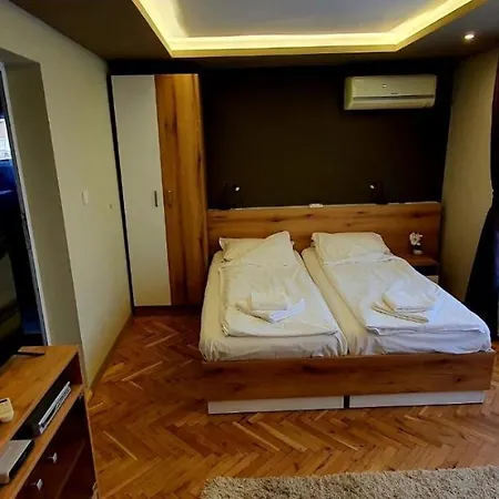 Ivet Guest 3* Βάρνα